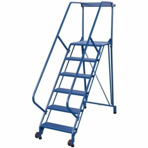 50° Grip Strut 6-Step Tip-N-Roll Straddle Ladder 77.13 X 29.5″ Ladders